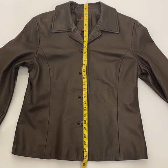 DANIER Leather Jacket size L.    $50 - Picture 9 of 13